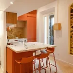 Apartament Proche De La Avec Jardin Hyères